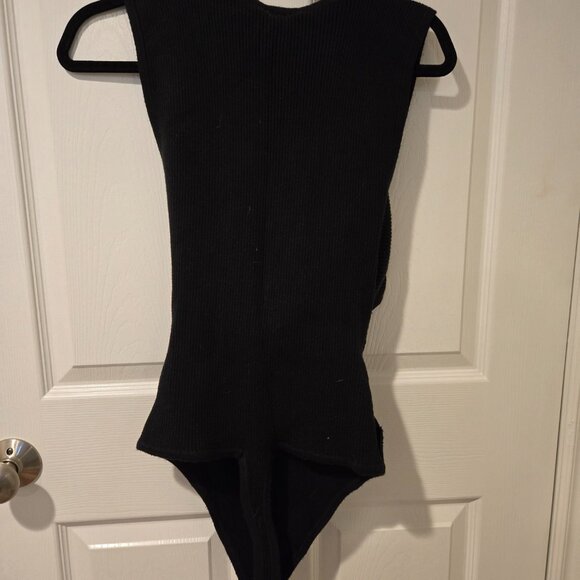 NWOT Abercrombie & Fitch LuxeLoft Wrap Bodysuit Black L - Picture 5 of 6